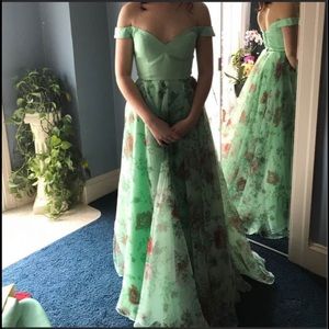 Beautiful Sherri hill dress